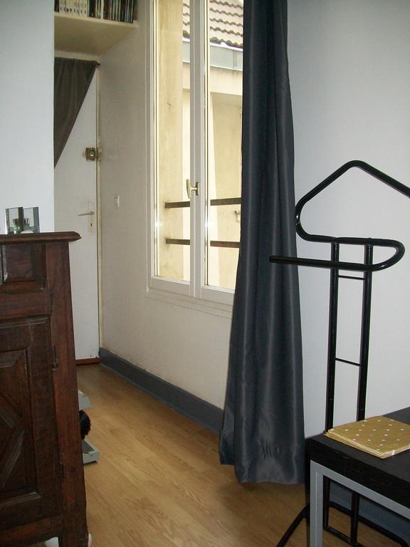 Chambre D'Hote Des Artistes Paris Oda fotoğraf